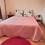 مكان تخييم Les Paillotes Payrac