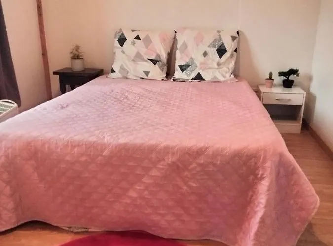 Parque de Campismo Les Paillotes Payrac