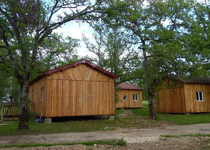 Parque de Campismo Les Paillotes Payrac